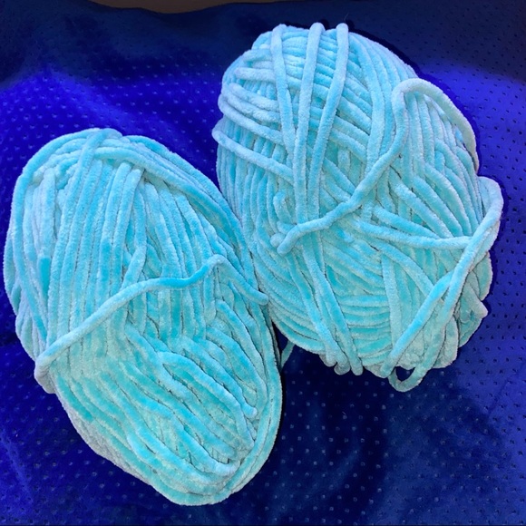 🍁Soft velvet blue yarn🍁 - Picture 3 of 5